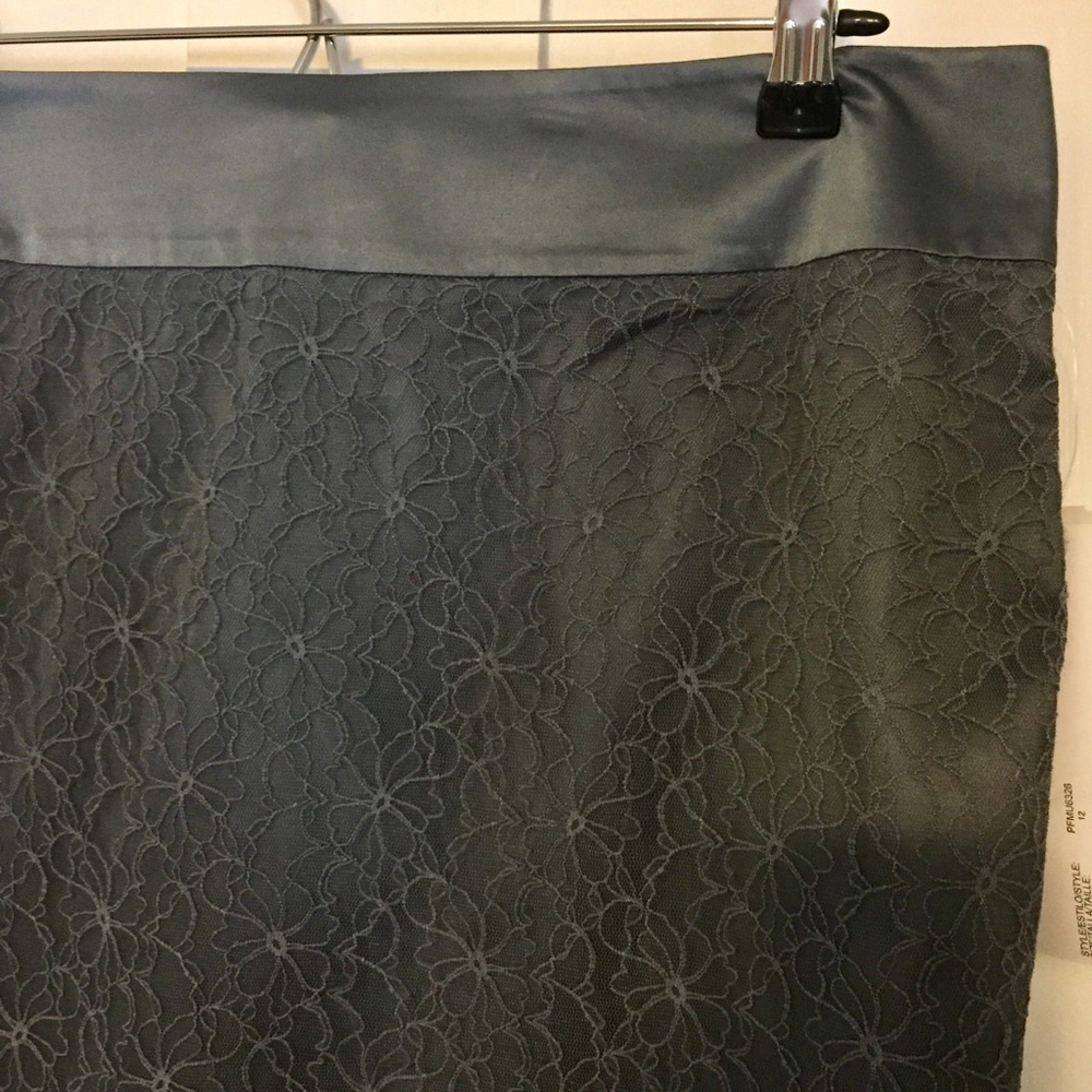 NWT Kensie Lace Skirt - Picture 5 of 6